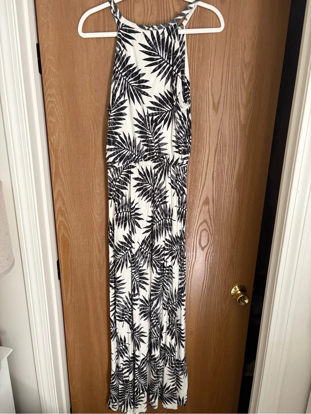 C&C California Black & White Palm-Print Maxi Dress